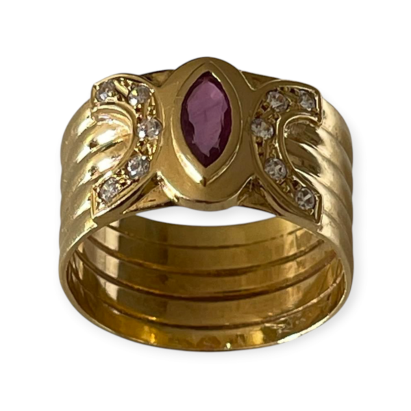 Sortija de Oro Amarillo 18 quilates con Cinco Aros. - Imagen 2