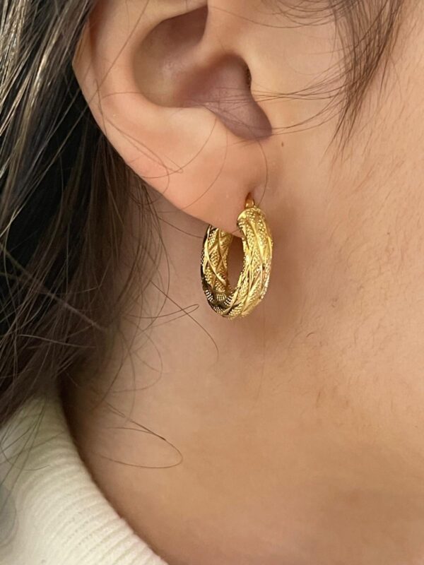 Pendientes de Aro Tubular 18 Quilates. - Imagen 5