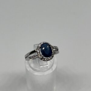 Sortija de Oro Blanco y Zafiro