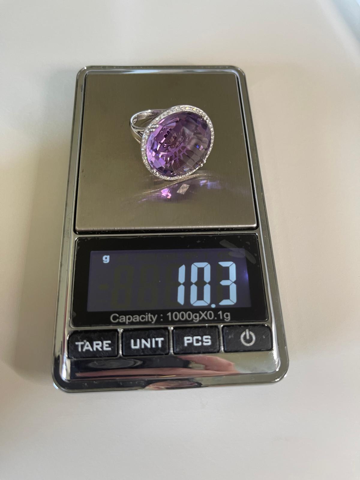 Sortija de Oro Blanco con Amatista y Diamantes. - Imagen 12