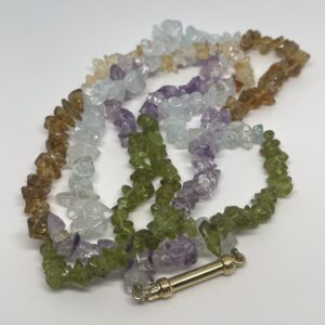 Collar Exclusivo de Oro con Aguamarinas, Amatistas y Citrinos Naturales