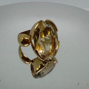 Gran Sortija de Oro 18 Quilates con Citrino